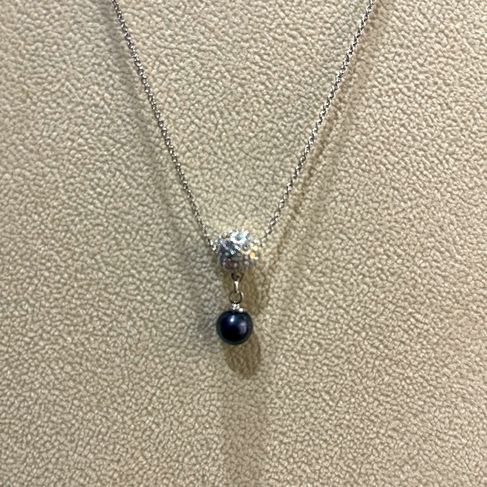 Vantel Pearls - Radiant Necklace